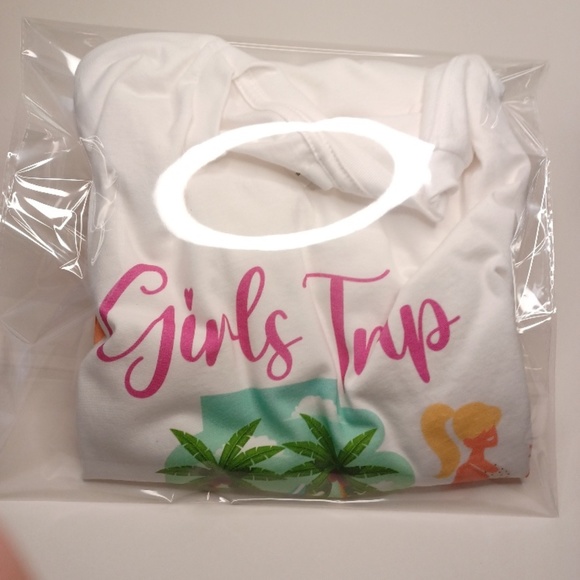 GIRLS TRIP. Oh Hey, Vacay! - Picture 15 of 15